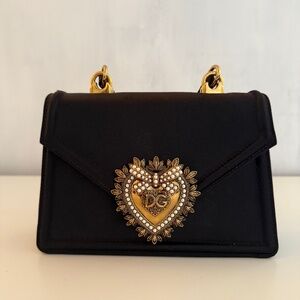 Dolce & Gabbana Devotion Shoulder Bag